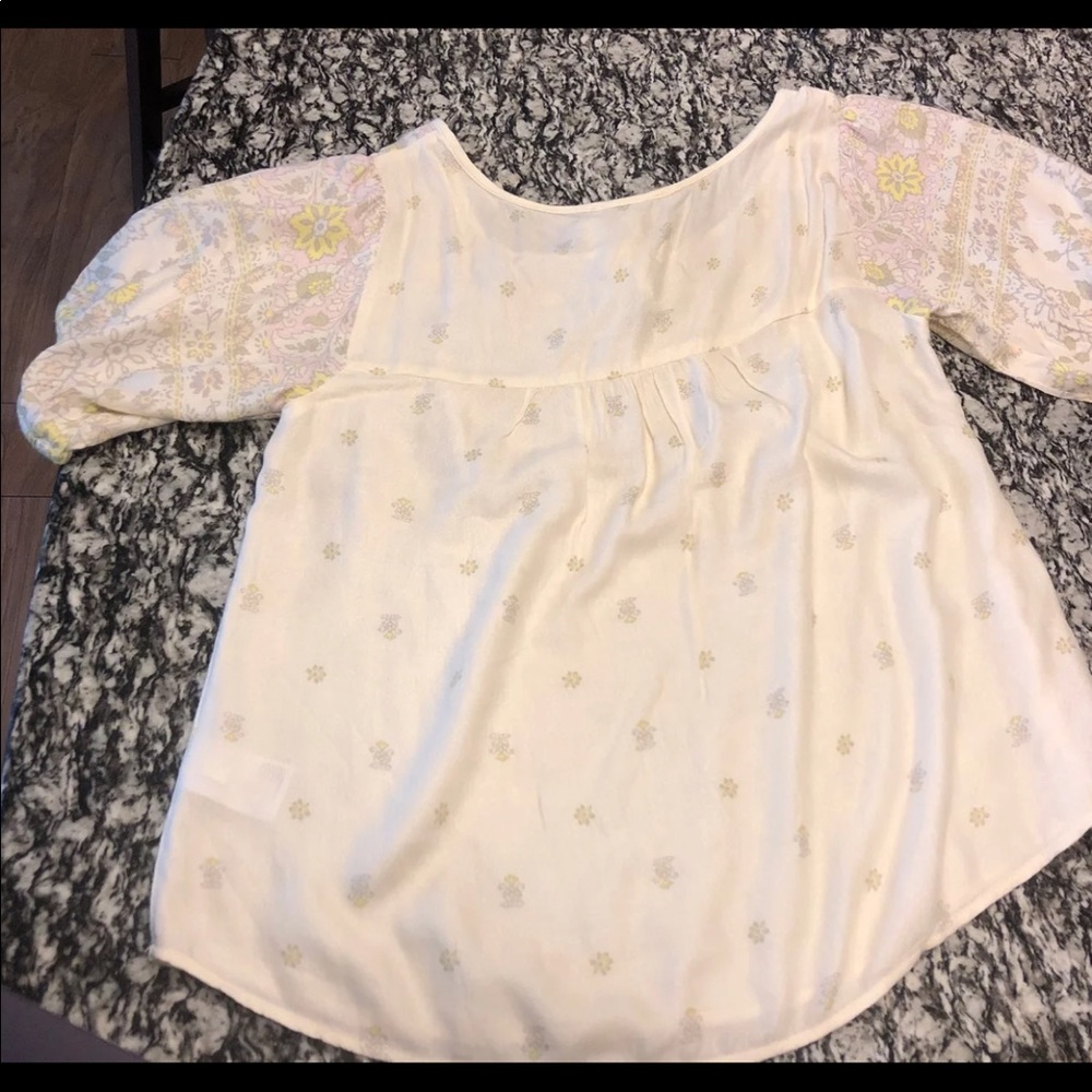 American eagle blouse